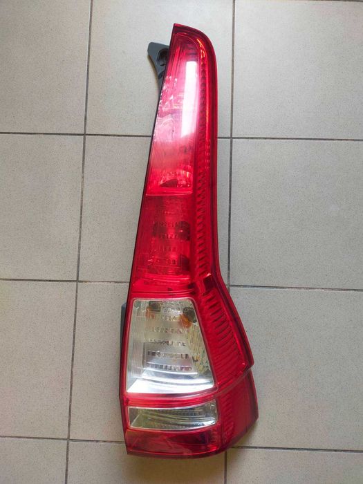 Продам задний правый/левый фонарь на Honda CR-V 3 06-11