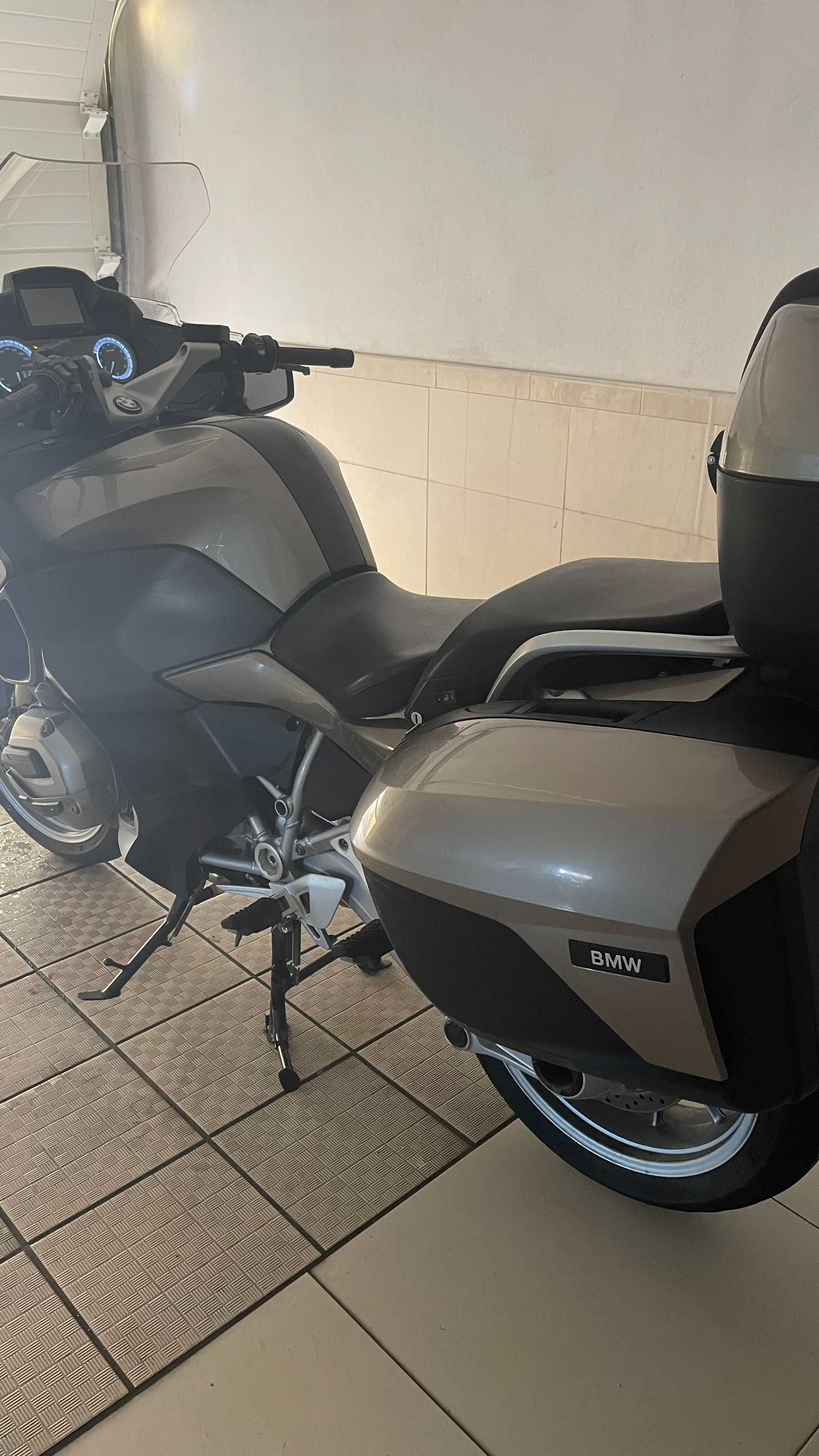 BMW R 1200 RT irrepreensivel
