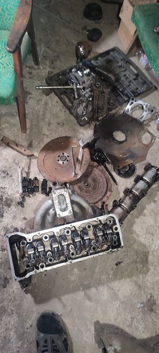 Двигун ваз по запчастинах