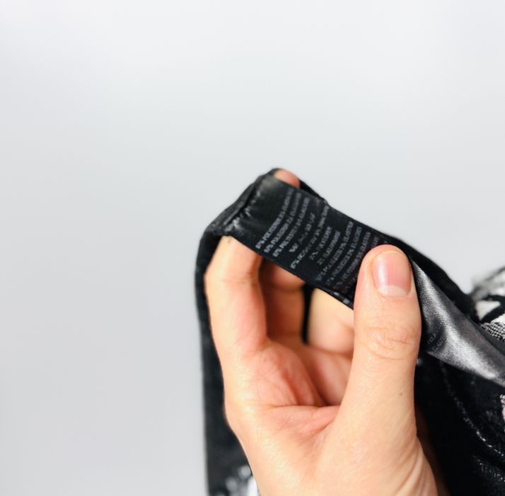 Rozkloszowana czarno-biała sukienka S 36 Redherring