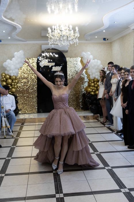 Випускне плаття (трансформер)