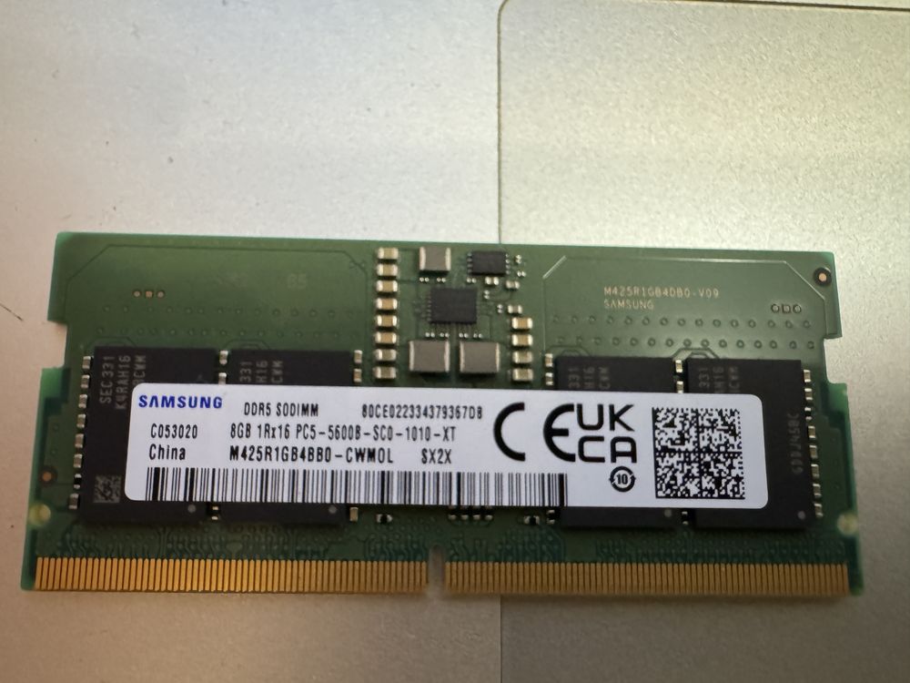 Samsung SODIMM DDR5 5600  2x8gb