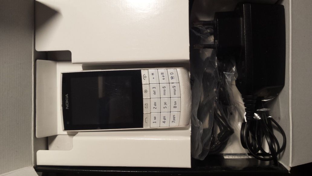 Nokia X3 touch and type