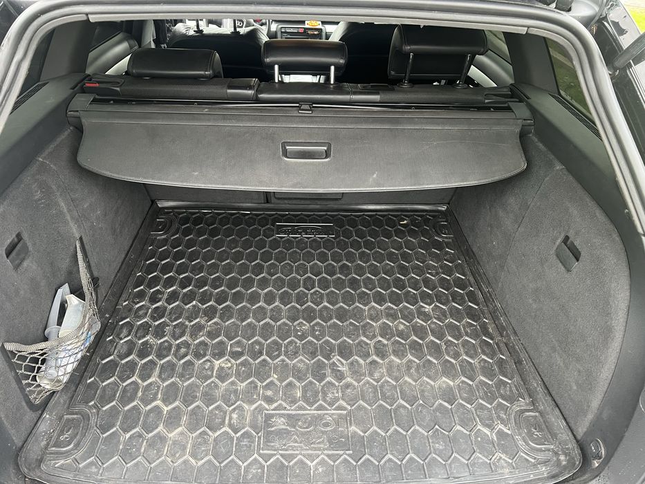 Продам ауді а4 слайн