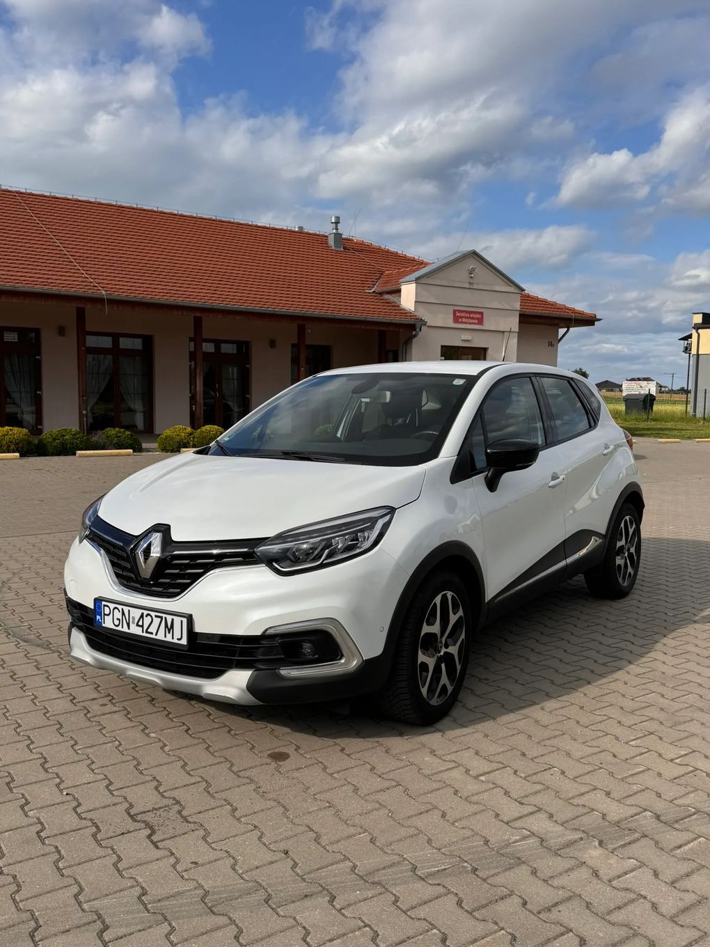 Renault Captur Renault Captur 1.3tCE Automat Stan Idealny Bogate Wyposażenie