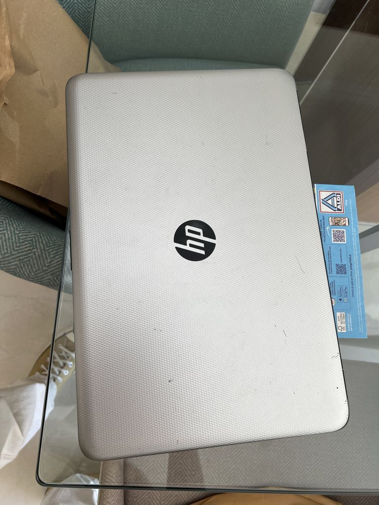 Computador hp cinzento