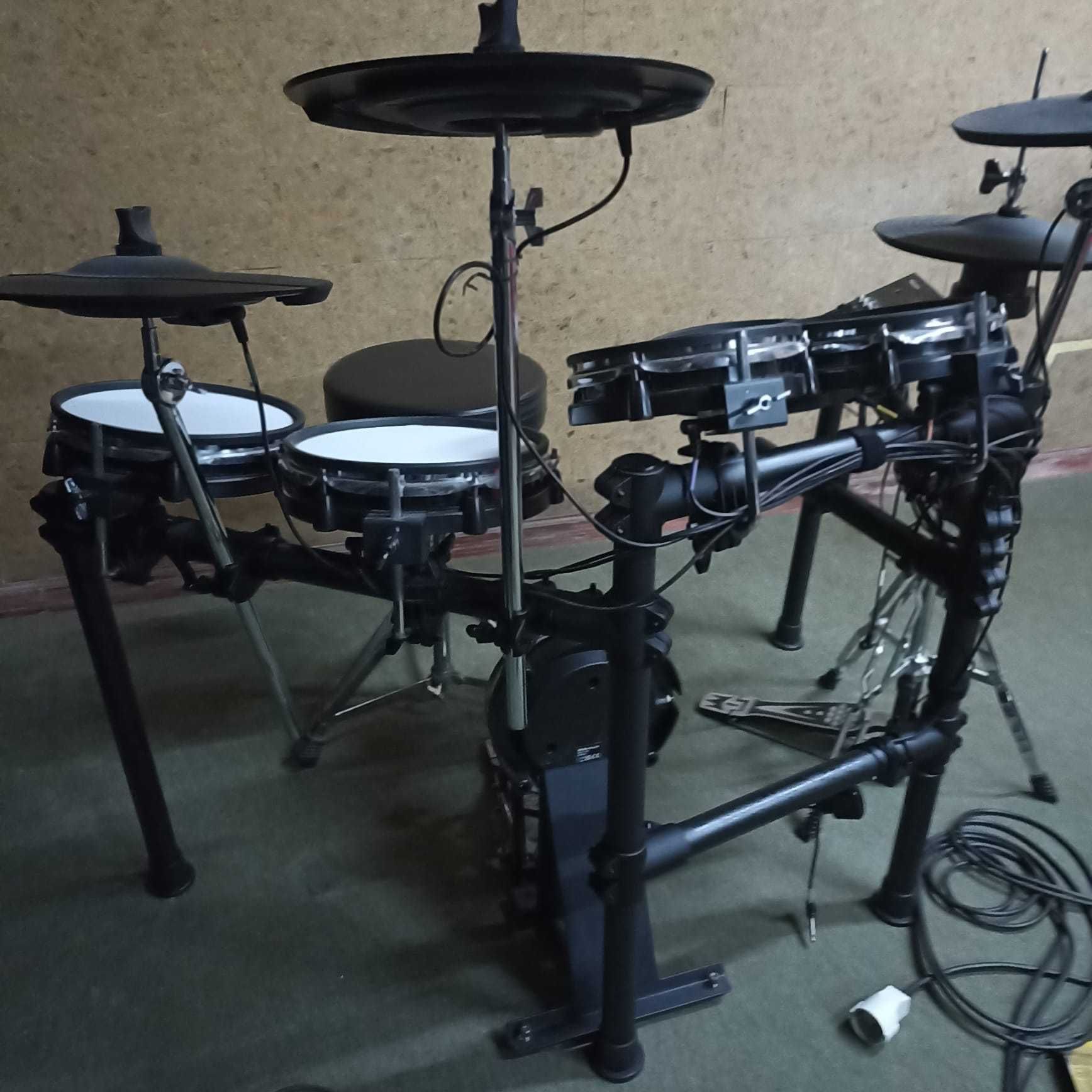 Bateria eletrónica Millenium