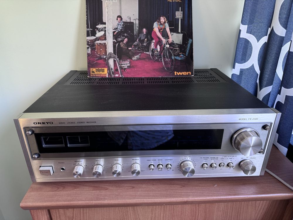 Amplituner onkyo tx-2500
