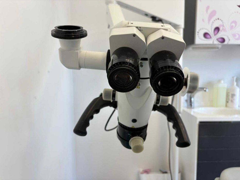 Microscópio Operatório e Dentário ALLTION (pouco uso)