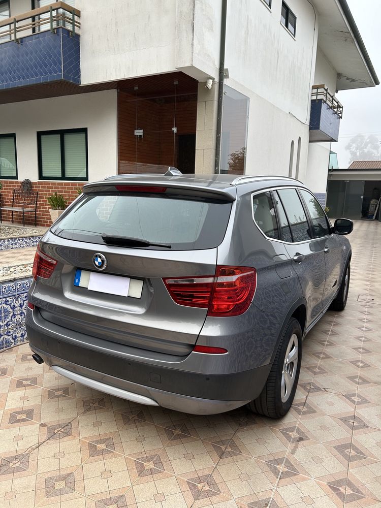 BMW X3 18d sDrive Macional