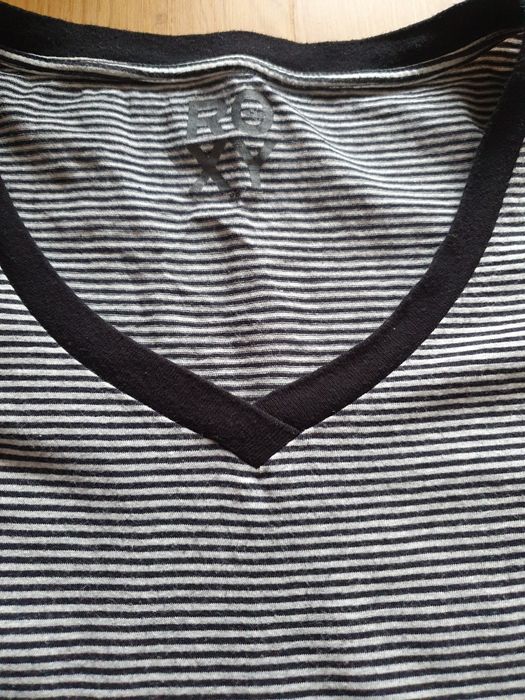 Bluzka/T-shirt z krótkim rękawem marki ROXY (XS)