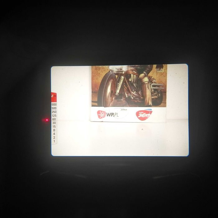 Lustrzanka analogowa OLYMPUS OM 10 z Zuiko 50 mm 1:1,8  maual adapter