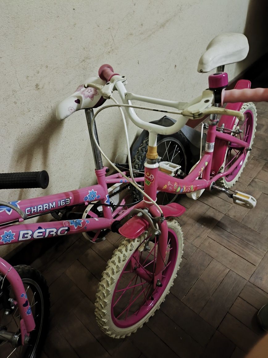 Vendo duas bicicletas de menina, roda 14