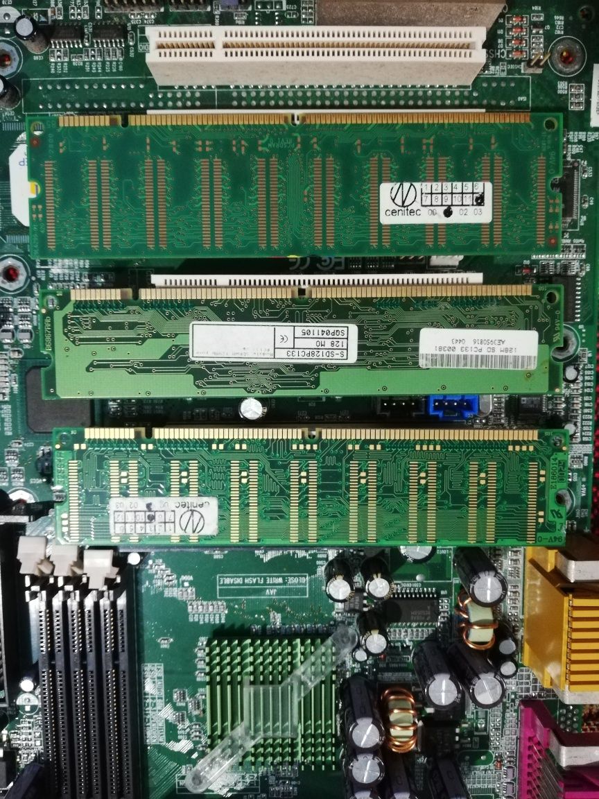 Intel Celeron 800 PGA 370