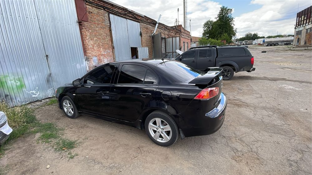 Продам Mitsubishi Lancer X