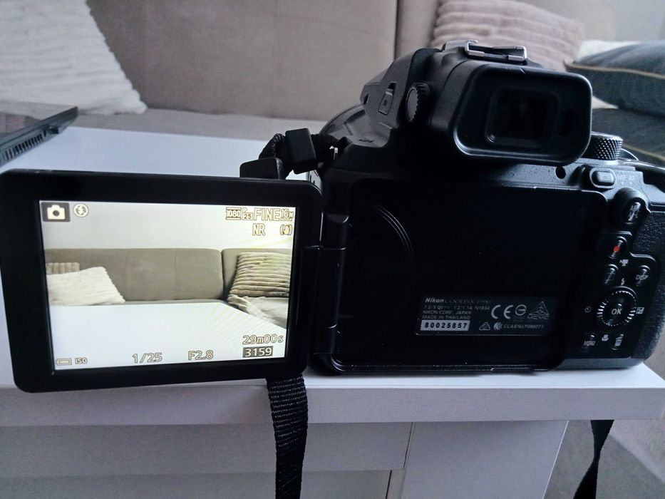 Nikon  Coolpix  p950