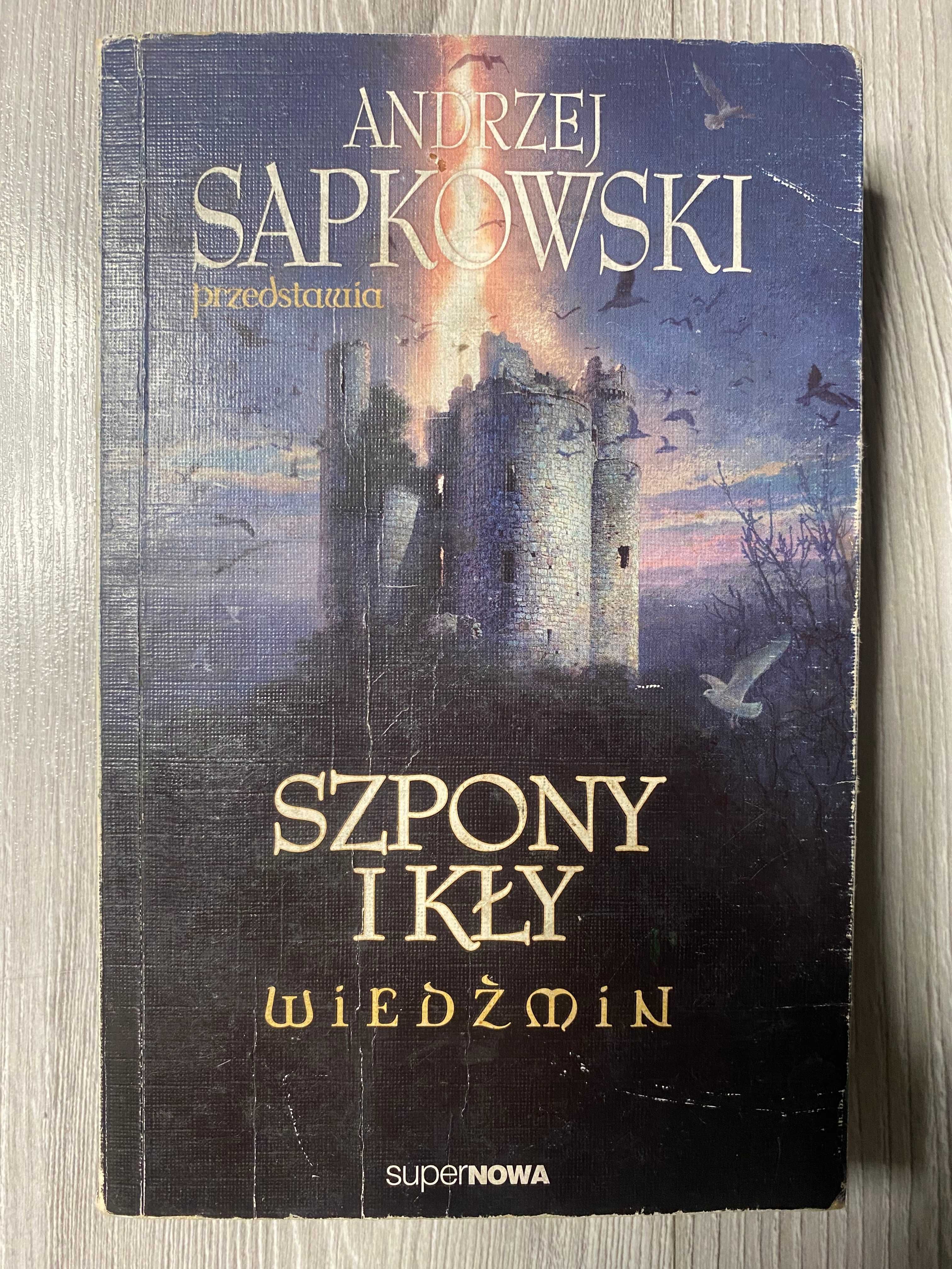 Andrzej Sapkowski Wiedźmin Szpony i Kły