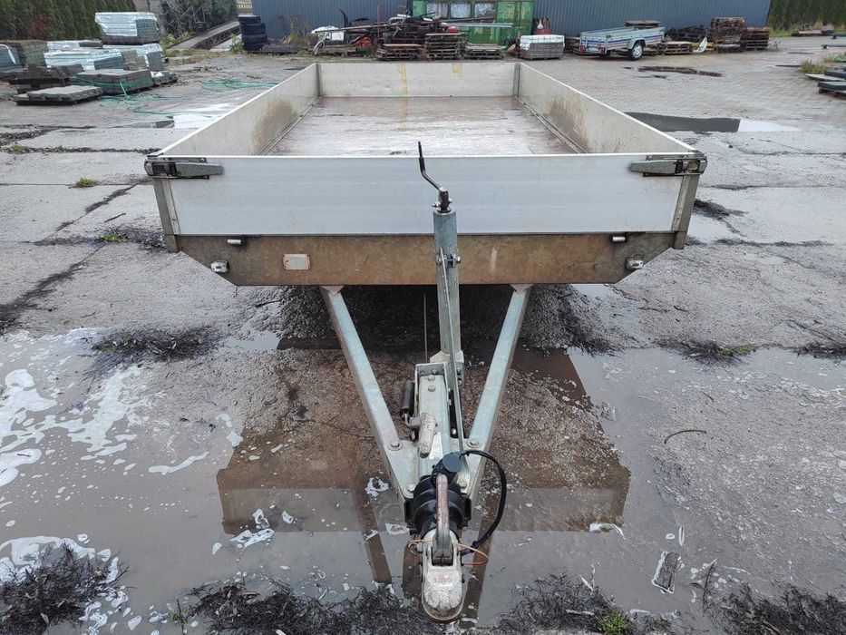 Przyczepa Eduard 2700 DMC