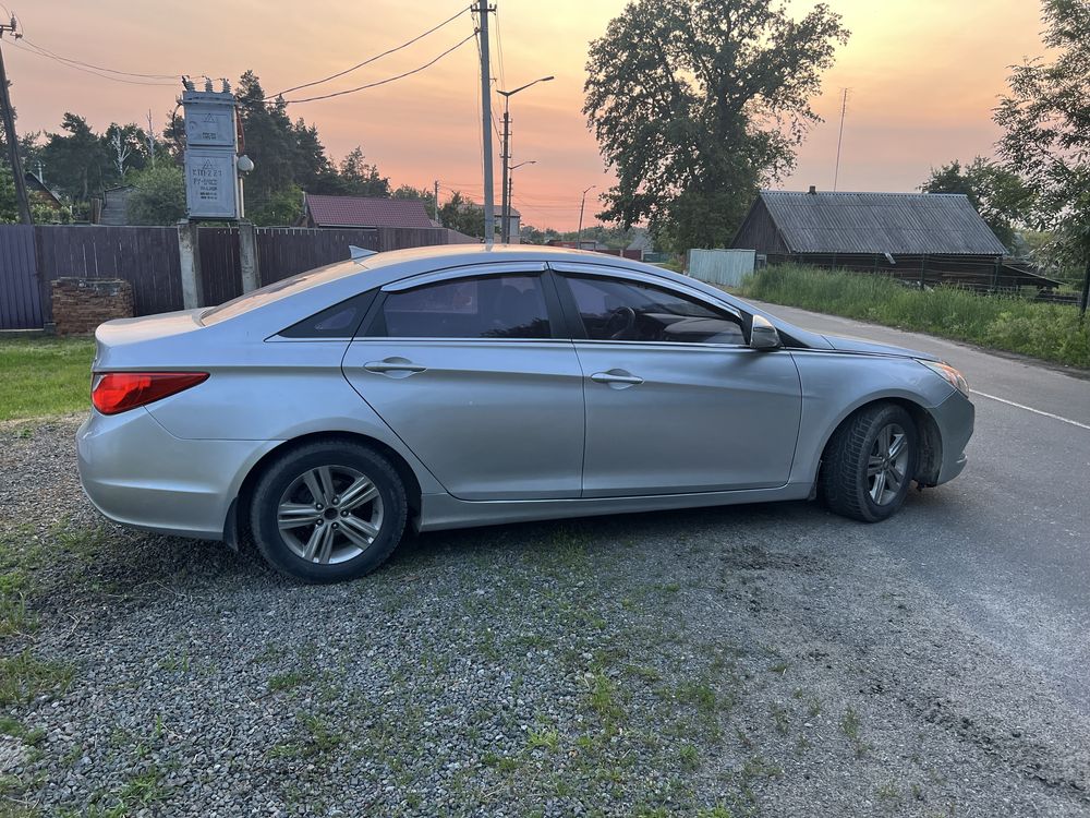 Продам Hyundai Sonata 2014 р 2.0 газ