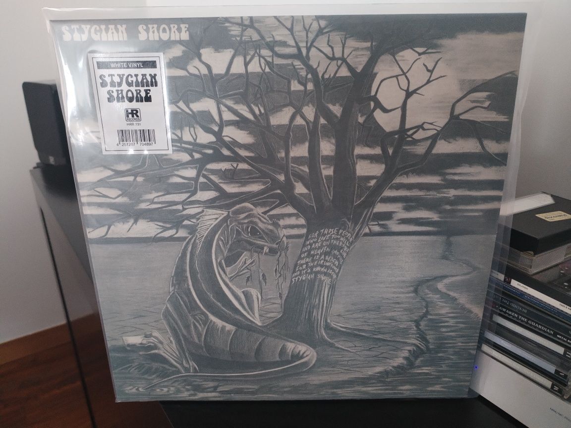 2 vinis heavy metal como novos Isen Torr e Stygian Shore