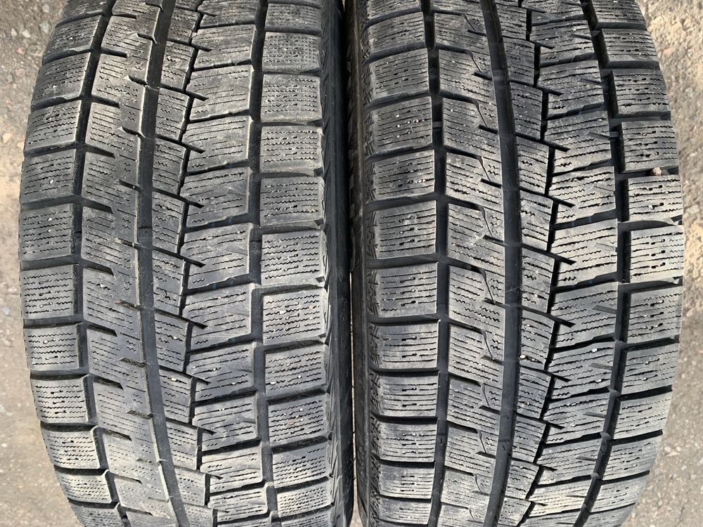 Пара зимней резины Kumho 225 55 R17