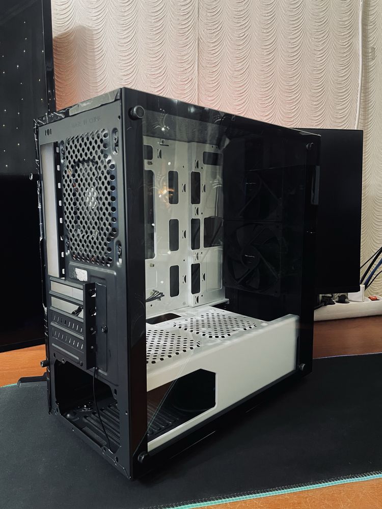 Корпус ПК Tecware custom