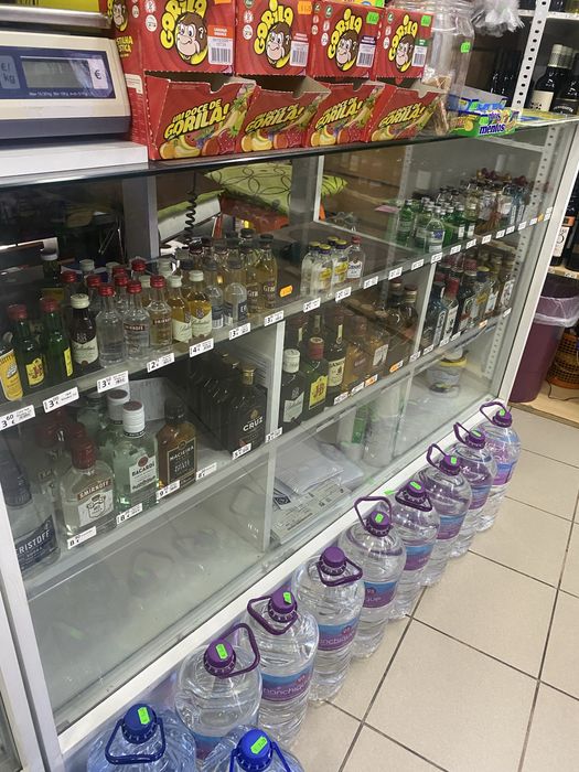 balcao do vidro para lojas