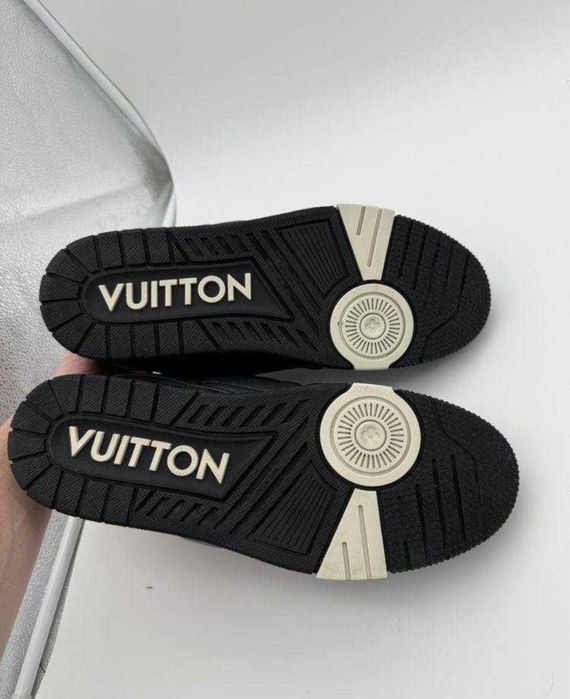 (БЕЗ ПЕРЕДОПЛАТИ) Louis Vuitton Skate луї віттон скейт трейнер чорні