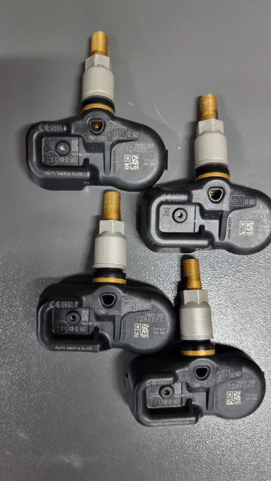 Датчики давления в шинах Toyota Lexus