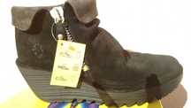 Bota, marca Fly,  n 39, nova
