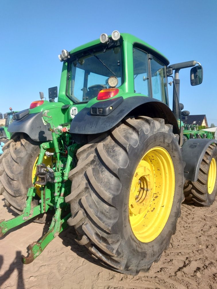 Ciągnik JOHN DEERE 7530 AUTO QUAD przedni TUZ+WOM Pneumatyka