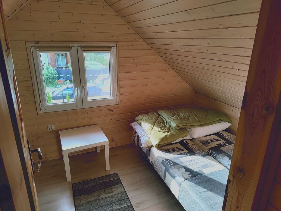 Domki całoroczne nad jeziorem w miejscowości Przydwórz