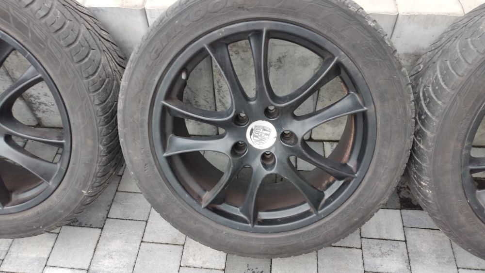 R 20 5x130 ET 60 alufelgi czarne felgi  porche