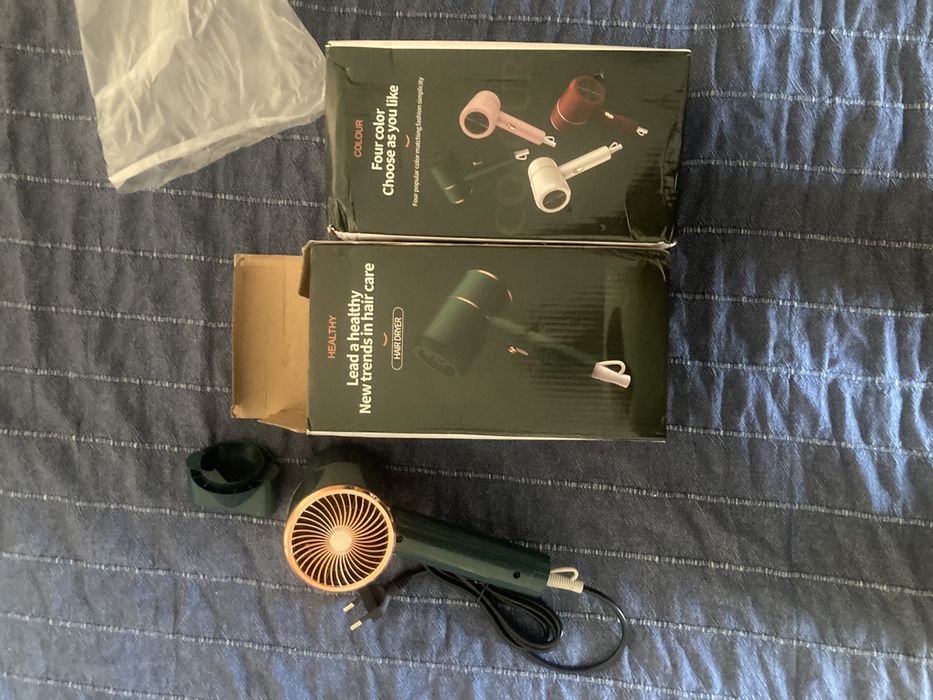 Електричний фен з підсвіткою