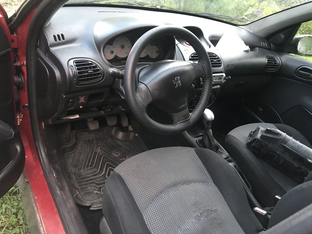Peugeot 206 1.4 hdi разборка шрот розборка розбірка на запчасти