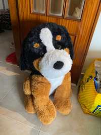 Peluche grande Cão