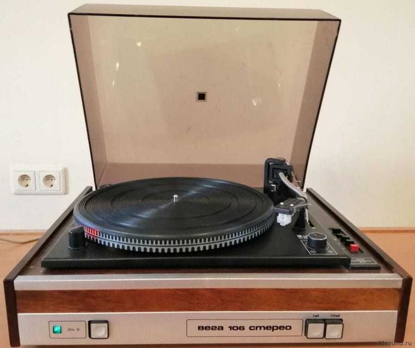 Виниловый проигрыватель Вега-106 стерео