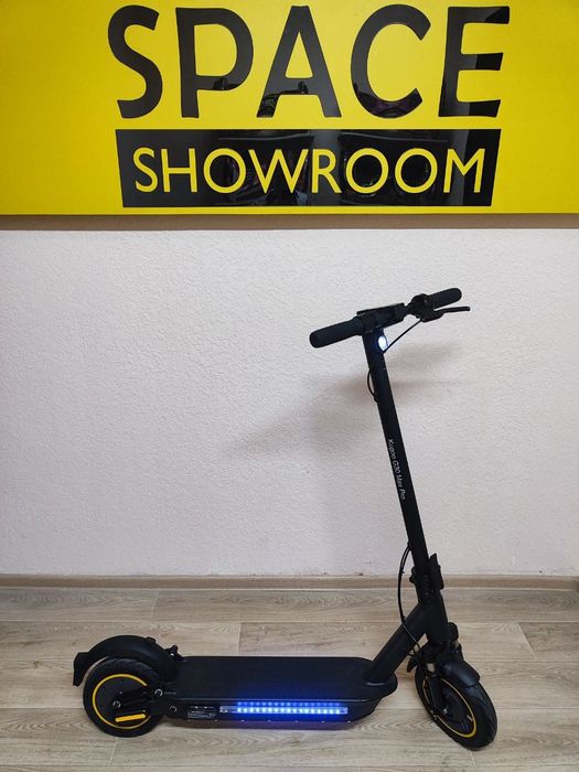 Електросамокат Kugoo G30 MAX PRO (600W, 18Ah) +4 Амортизатори