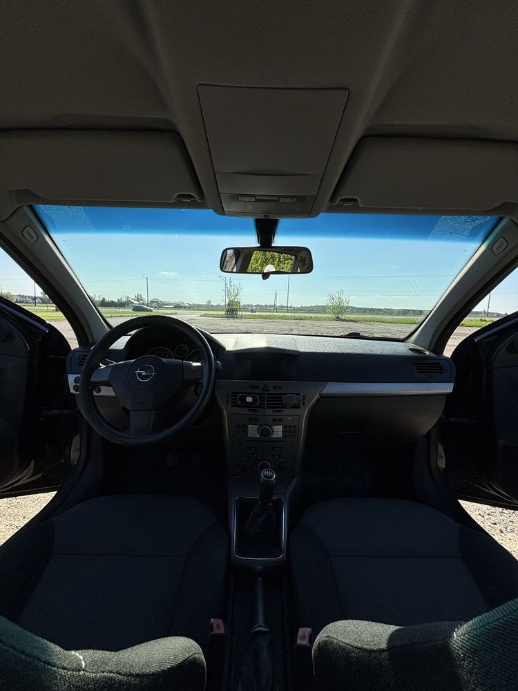 Opel Astra H kombi