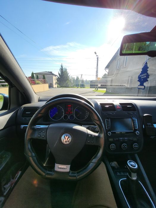 Volkswagen Golf V GTI Pirelli 2.0 TFSI 230KM • Stan bardzo dobry