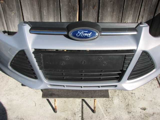 Zderzak przód przedni Focus mk3 kompletny 10-14