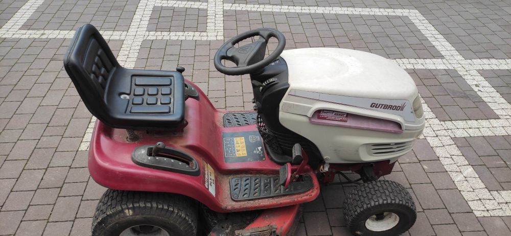 Kosiarka traktorek  pompa oleju