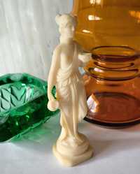 Figurka Bogini piękny stary alabaster
