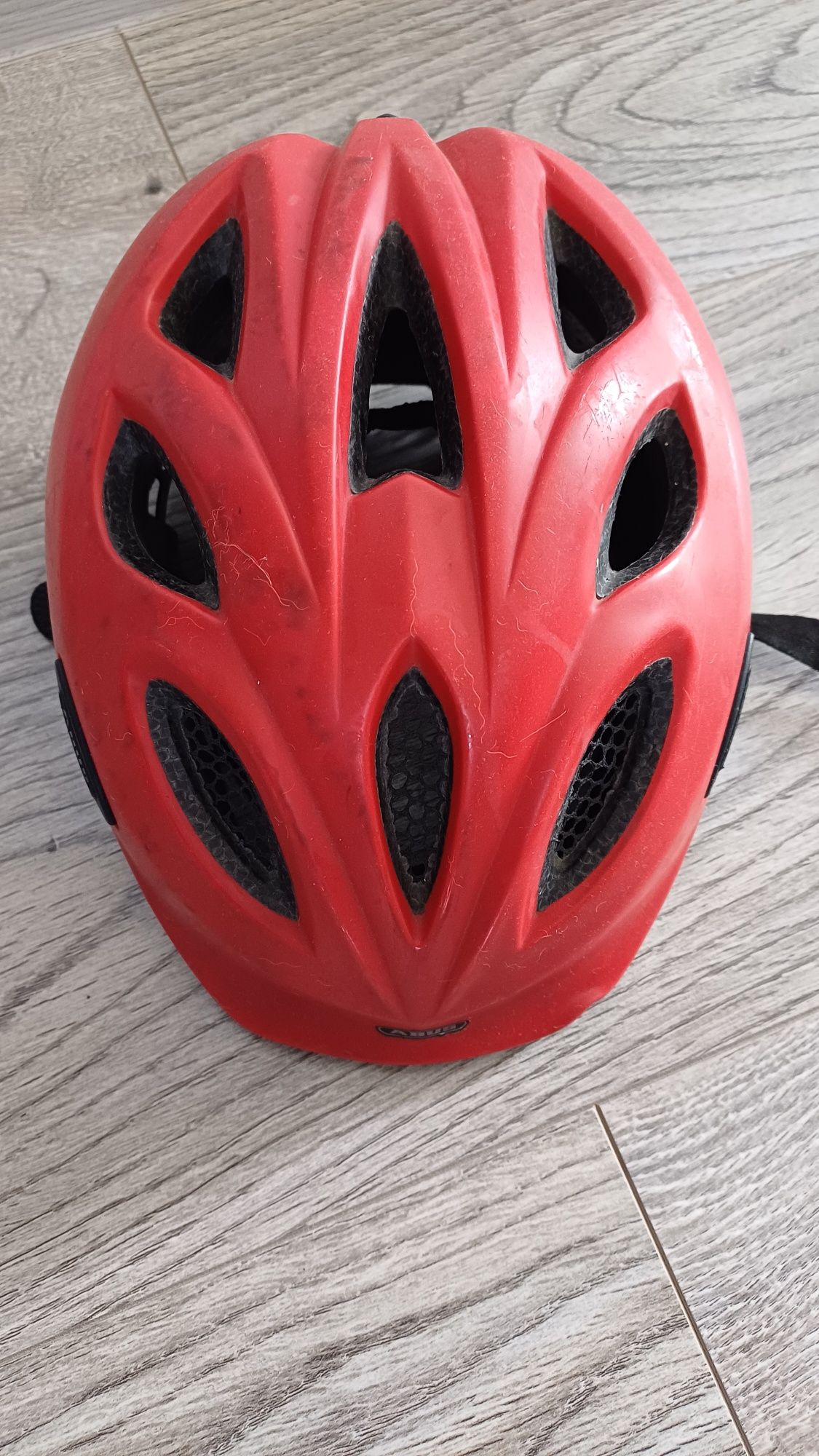 Kask rowerowy Abus 3-5 lar