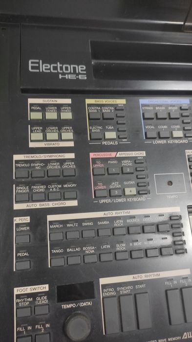 Organy elektroniczne Yamaha HE 6