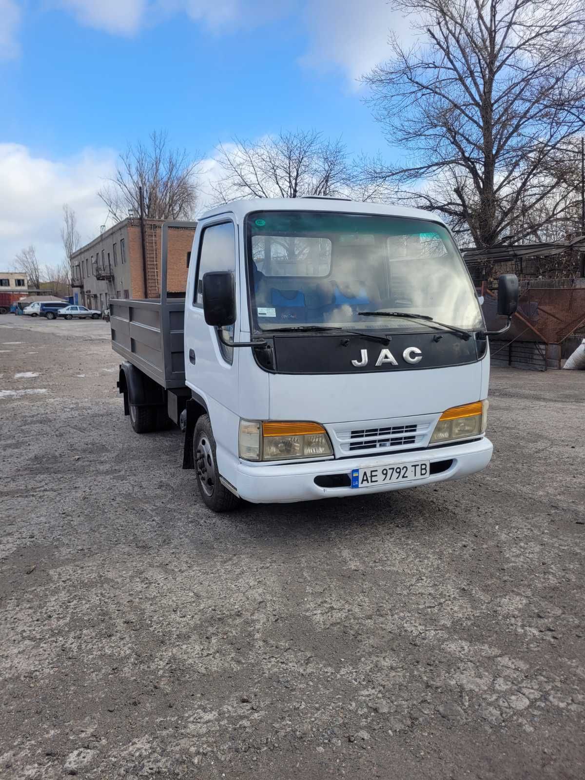 JAC 1020K Cамосвал