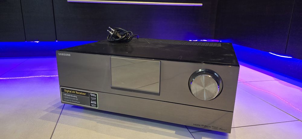 Amplituner samsung HW-C700