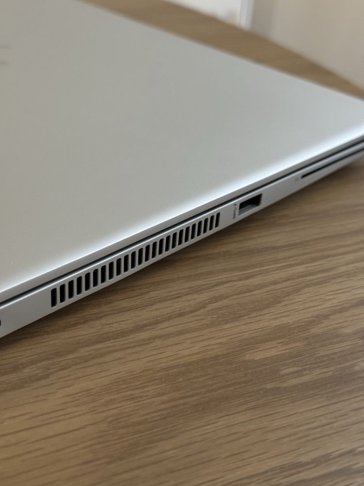 Ноутбук HP EliteBook 840 G5 14"