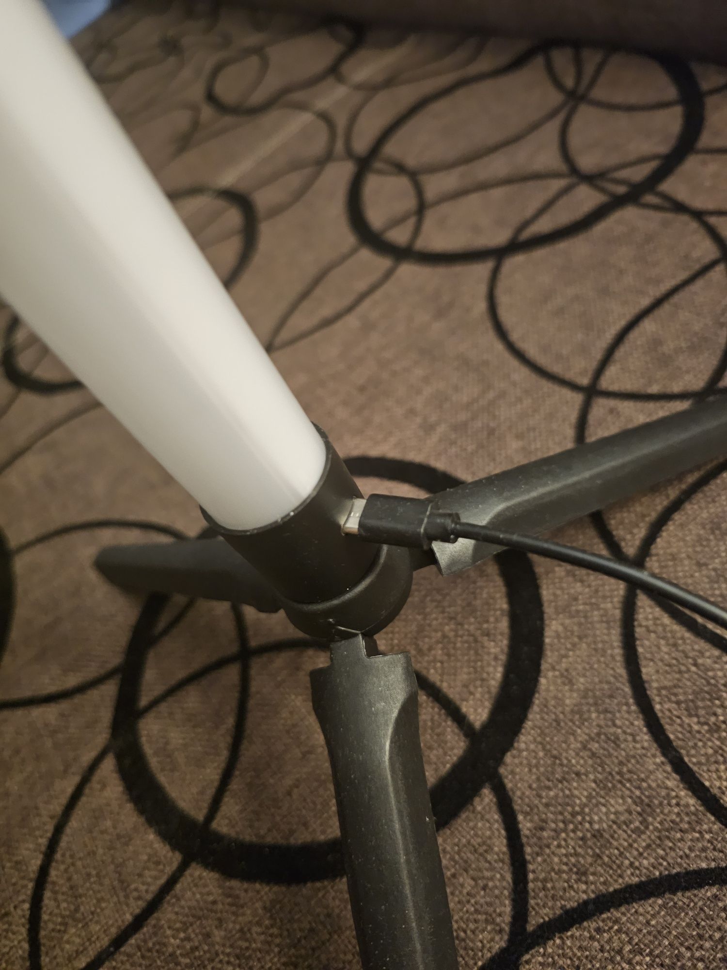 Lampa stojąca rgb