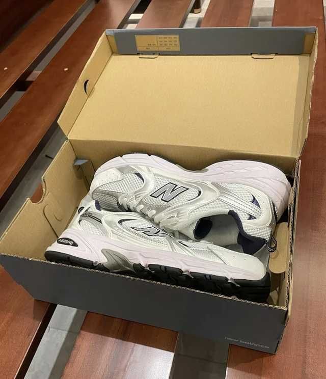 Biały^szybki^NewBalanceNB530^UnisexTrampki Roz.36.5